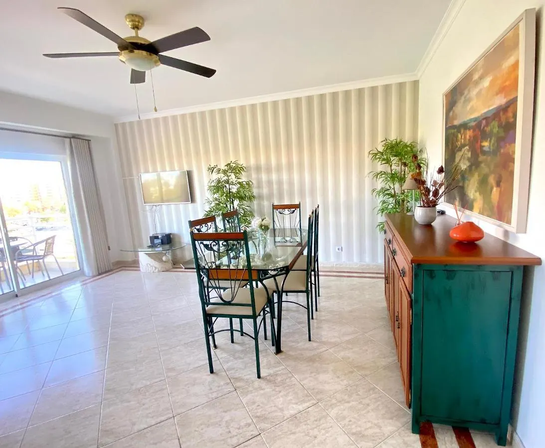 Vilamoura Central 2 Bedroom Flat Apartment