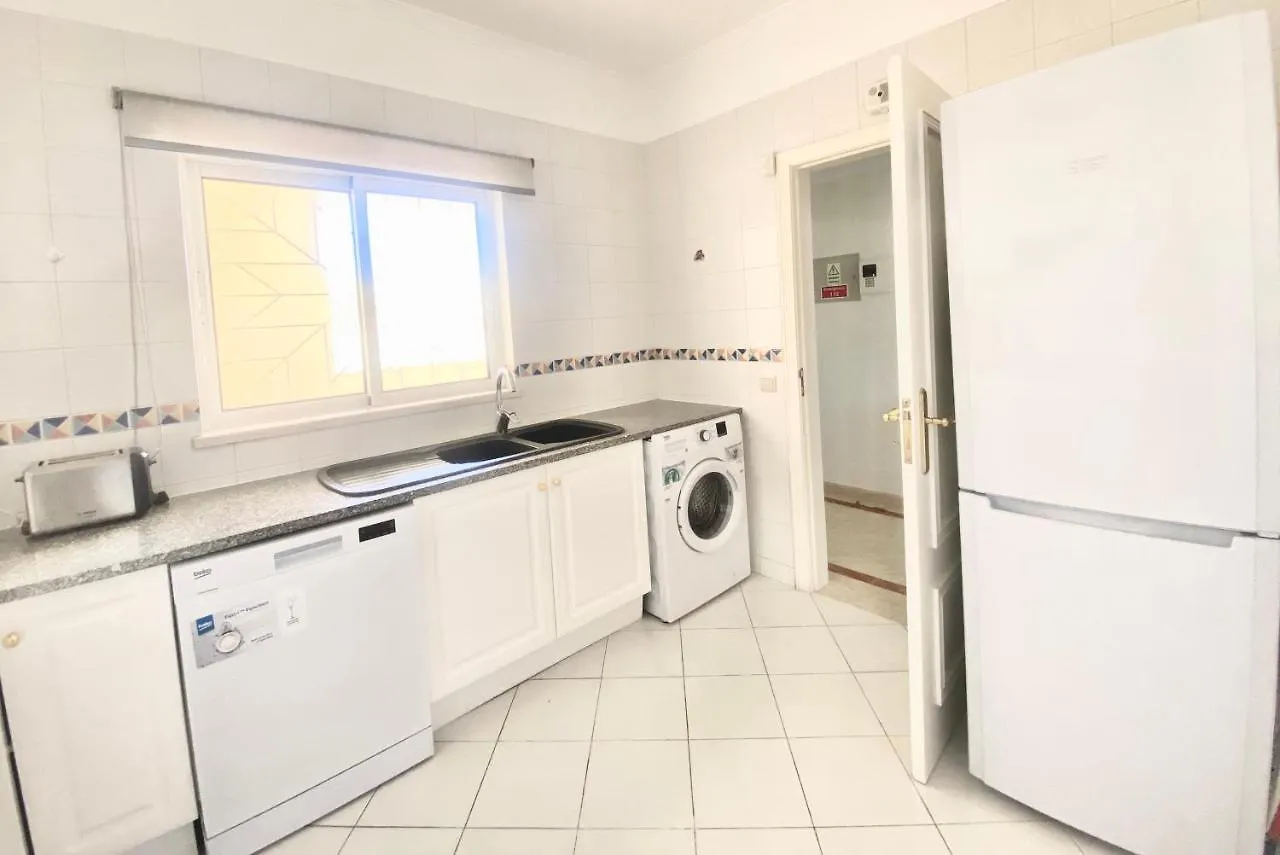 Vilamoura Central 2 Bedroom Flat Apartment