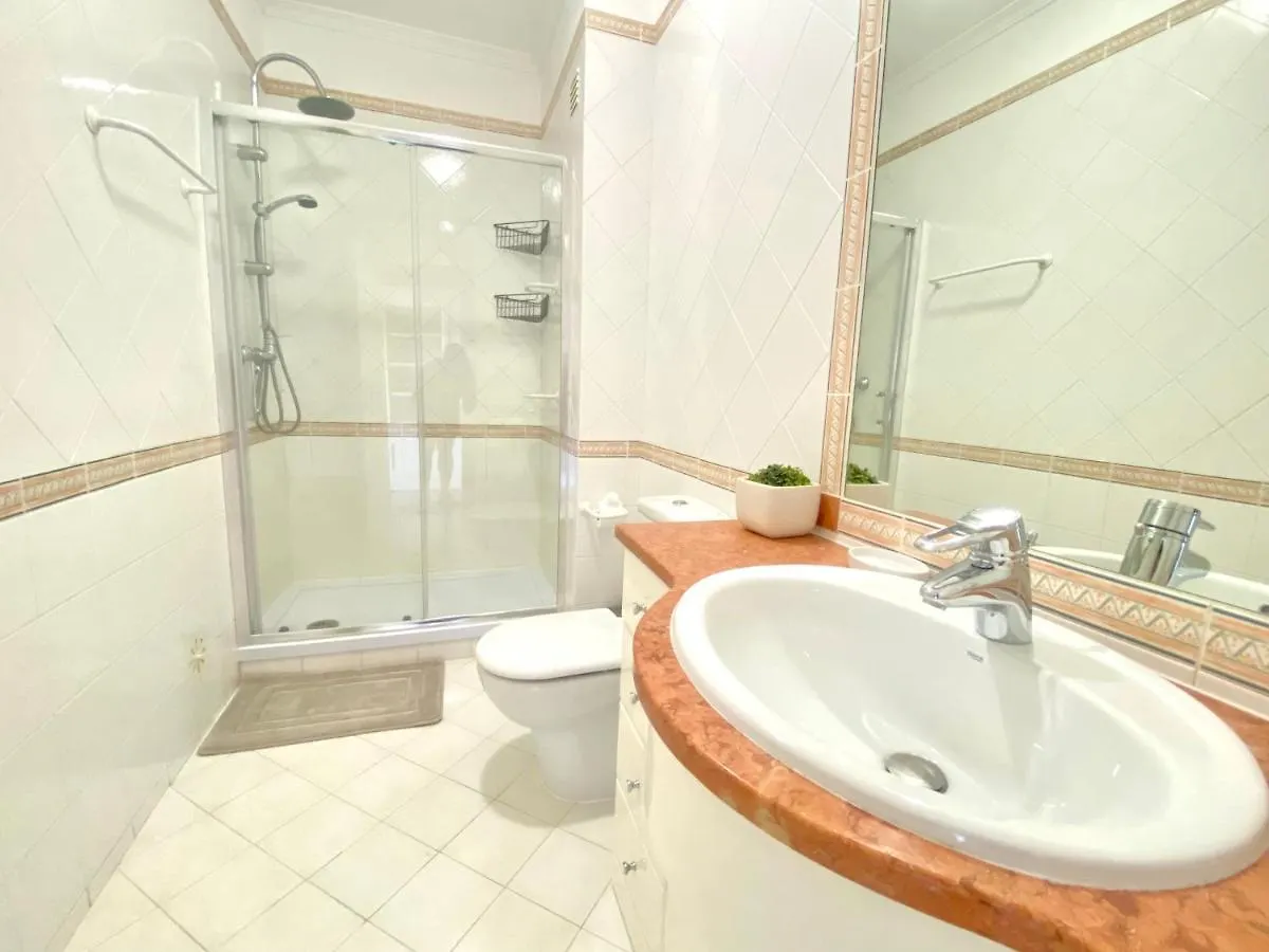 Vilamoura Central 2 Bedroom Flat Apartment